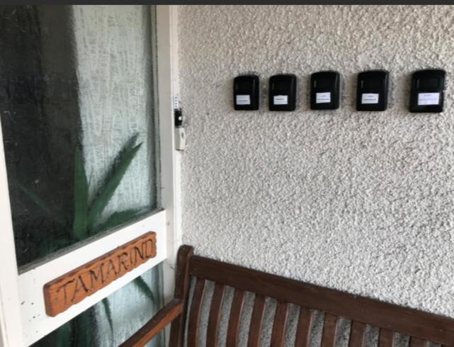 The Clan Boyd Room Kilmarnock Exterior foto